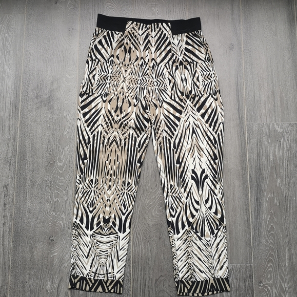 Loose Fitting Pants - Picture 1 of 3